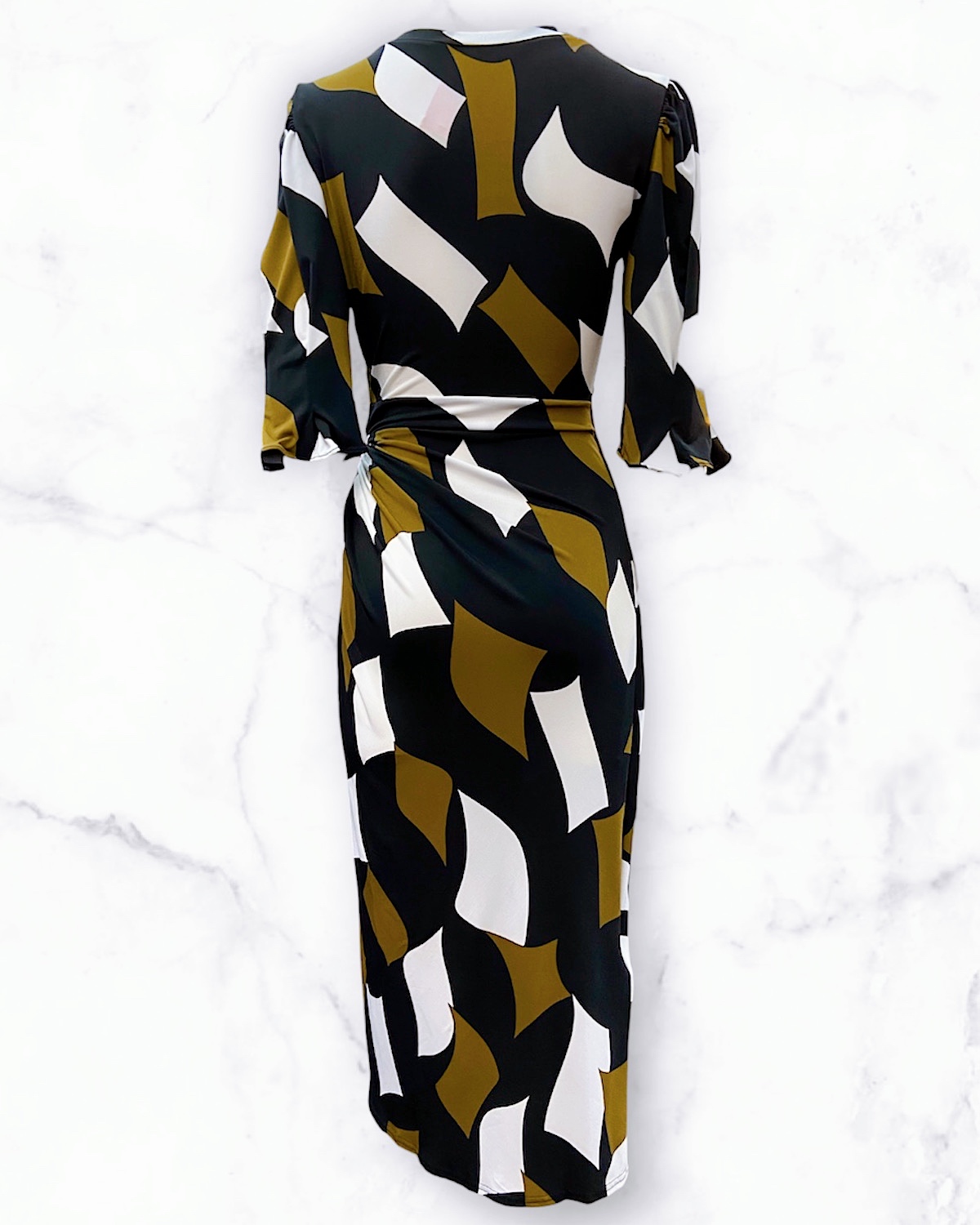 ジオメトリックツイストストレッチワンピース