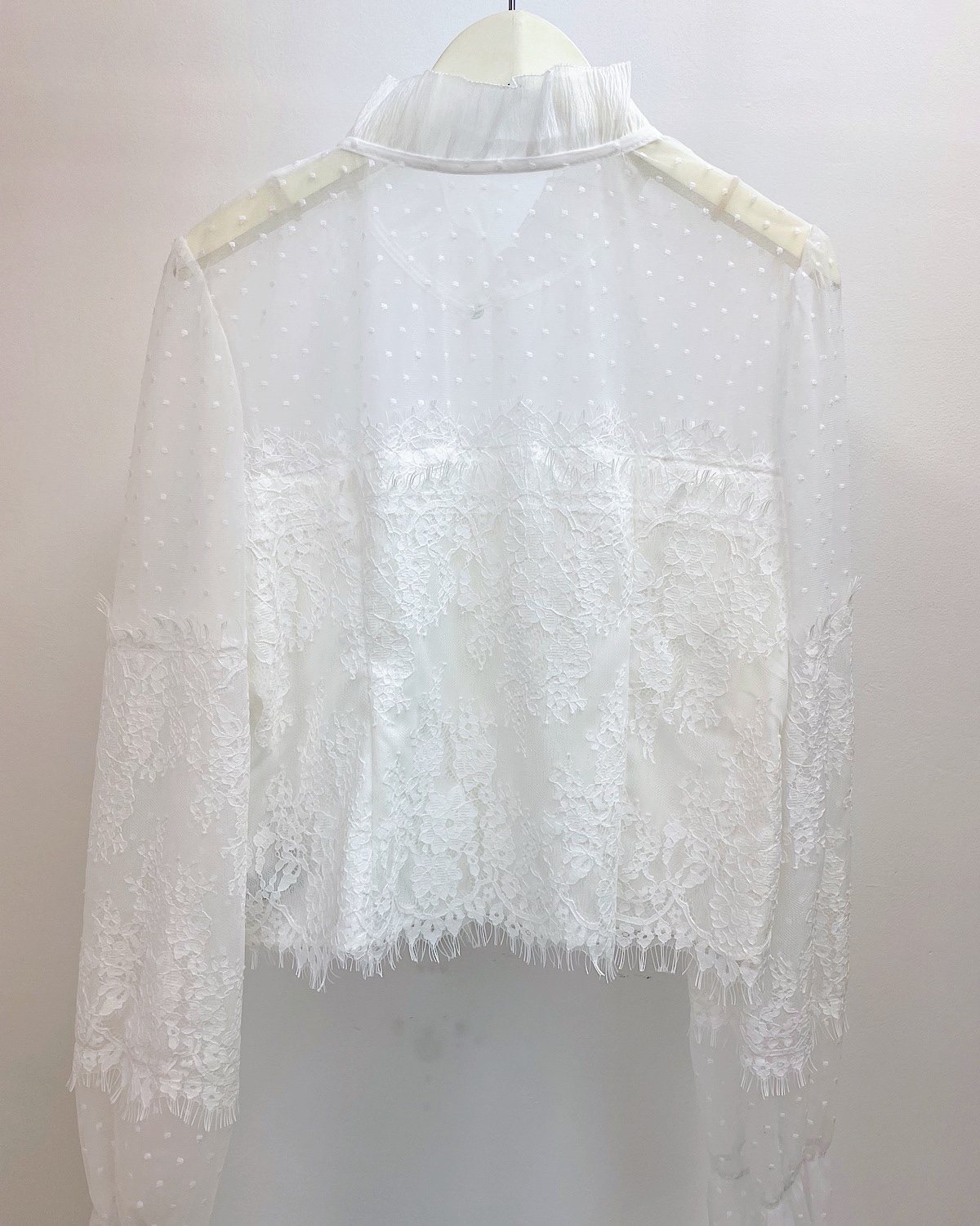 チュールドットクロップブラウス カラー: WHT