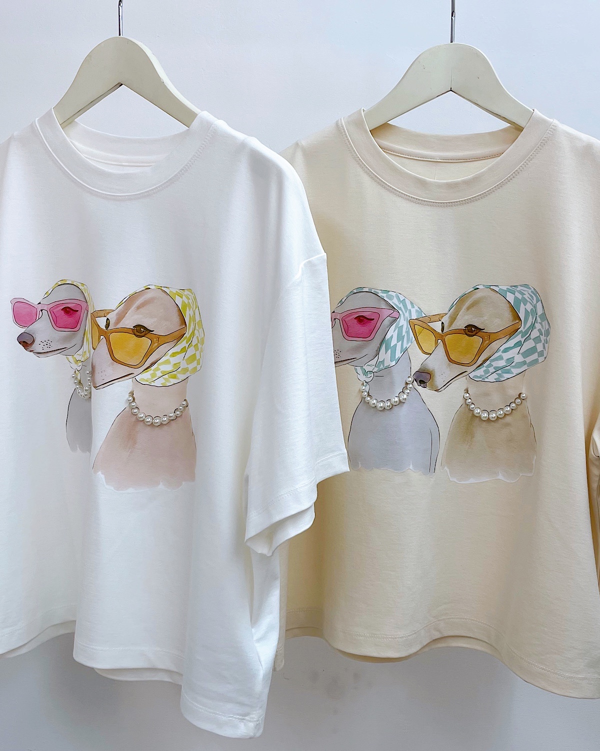 レディドッグモチーフTシャツ カラー: BEG
