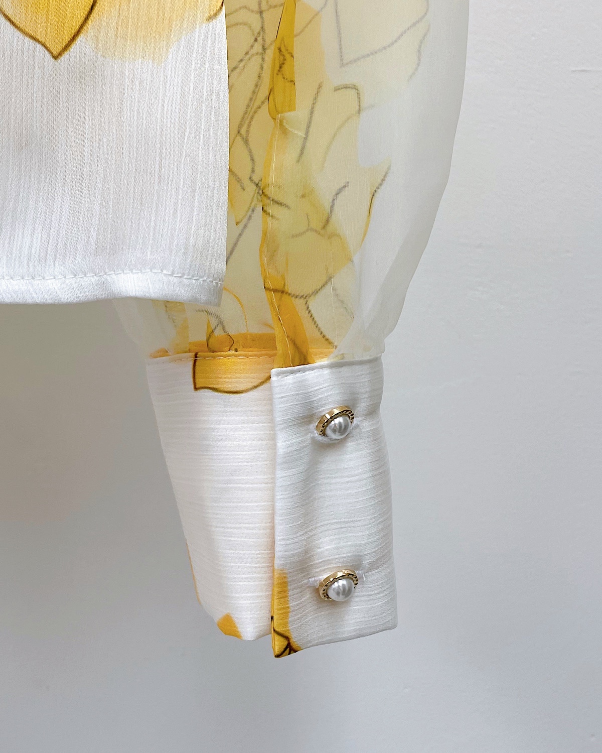 ドラマティックローズシアーブラウス カラー: YEL