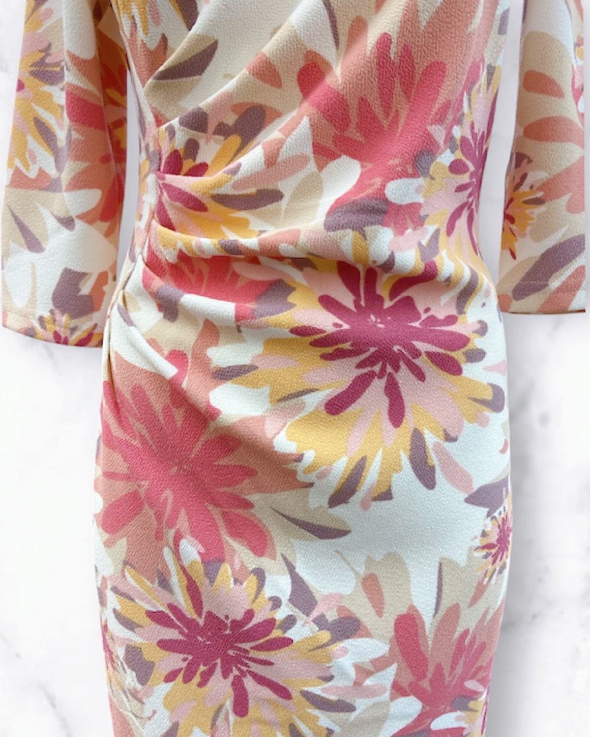 ピンクブロッサムドレープワンピース