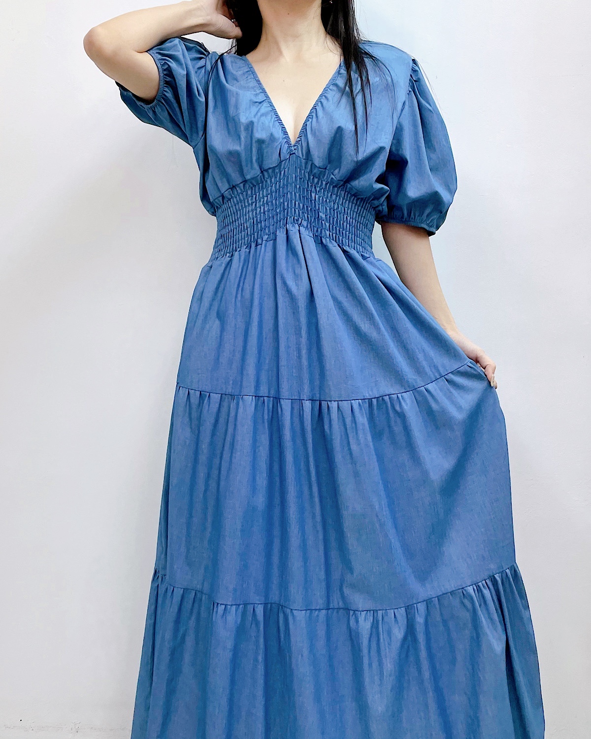 ソフトデニムシャーリングティアードワンピース