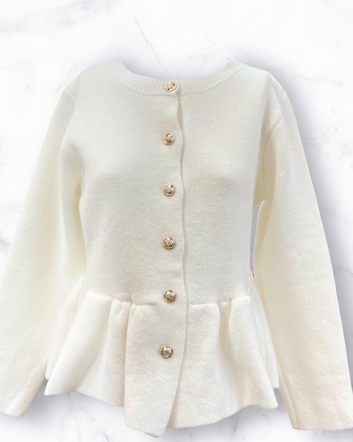 ゴールドボタンペプラムニットカーディガン