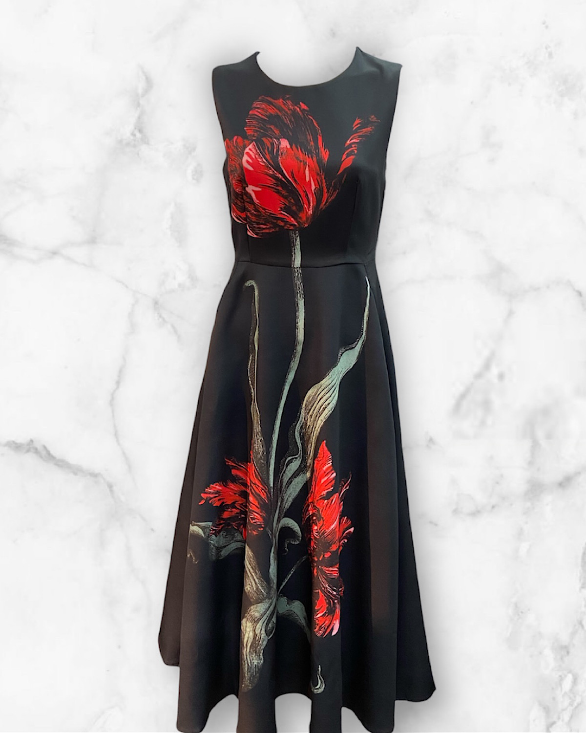 大輪レッドフラワーフレアワンピース