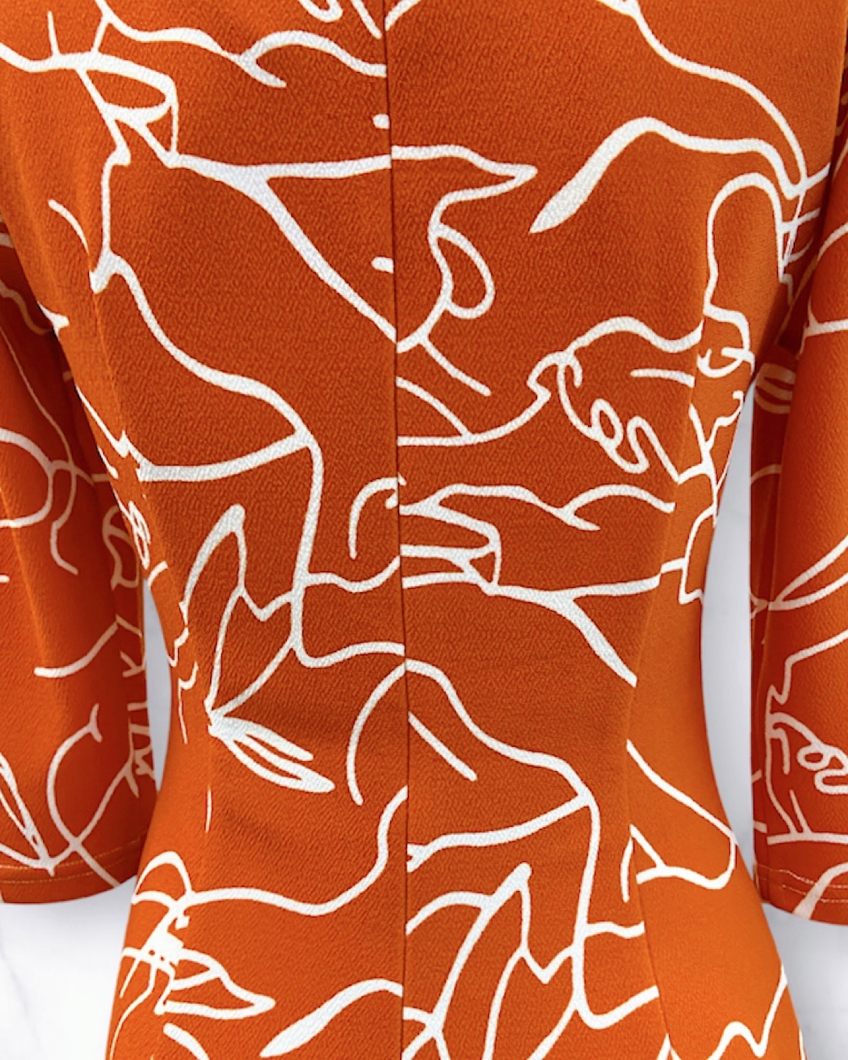 オレンジアートフラワードレープワンピース