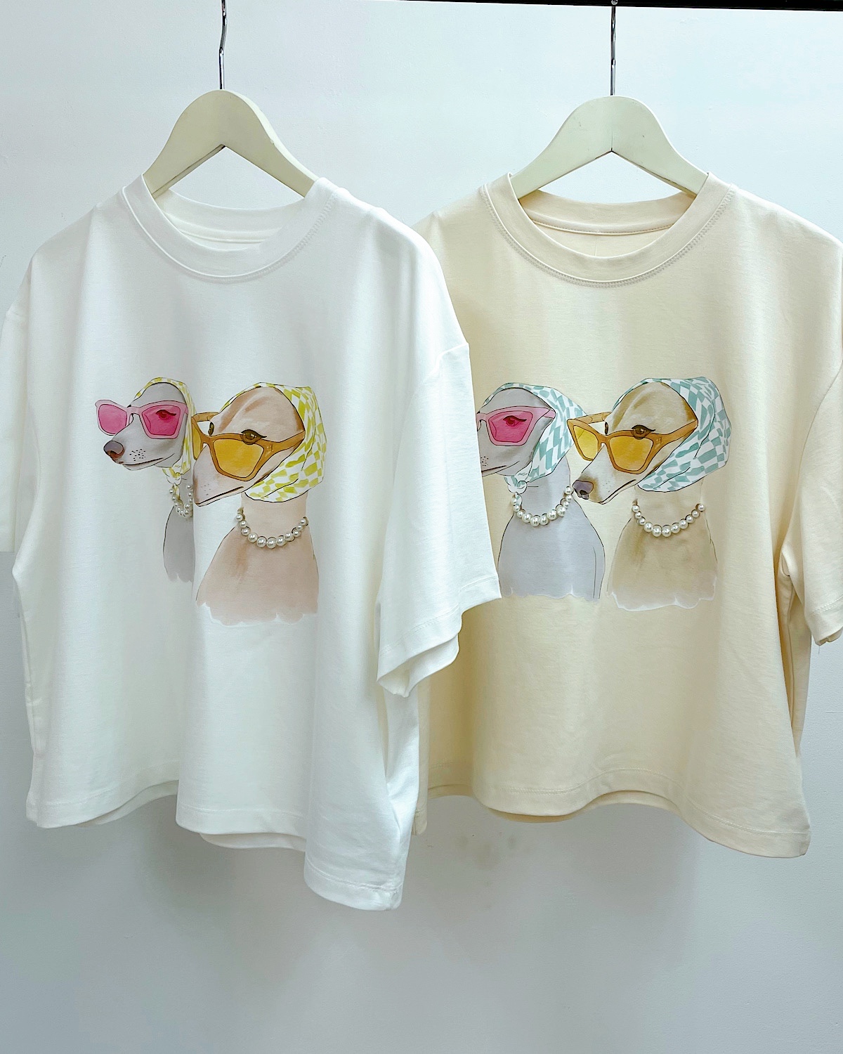 レディドッグモチーフTシャツ