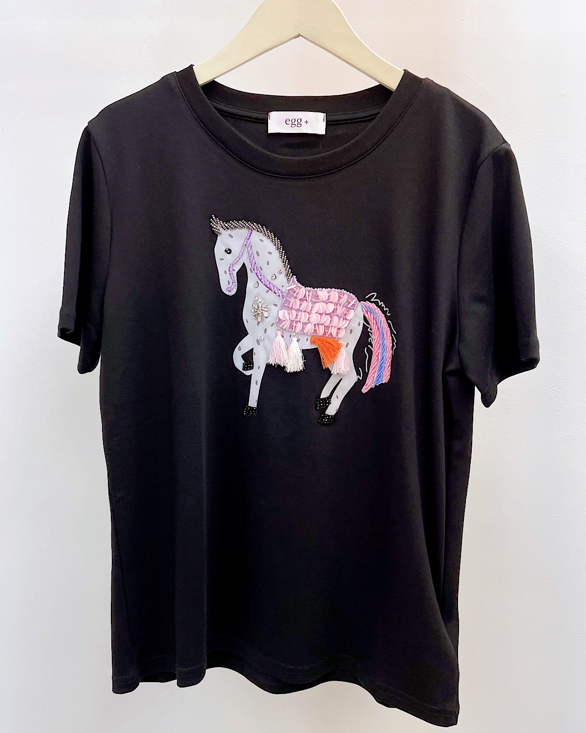 ラグジュアリーホースデザインTシャツ カラー: WHT