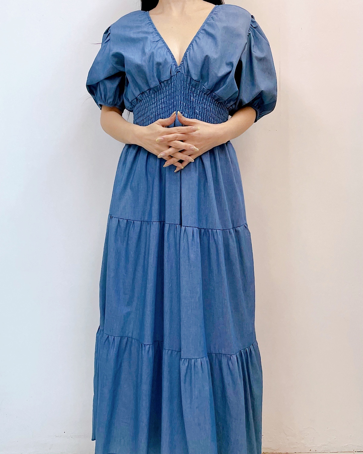 ソフトデニムシャーリングティアードワンピース