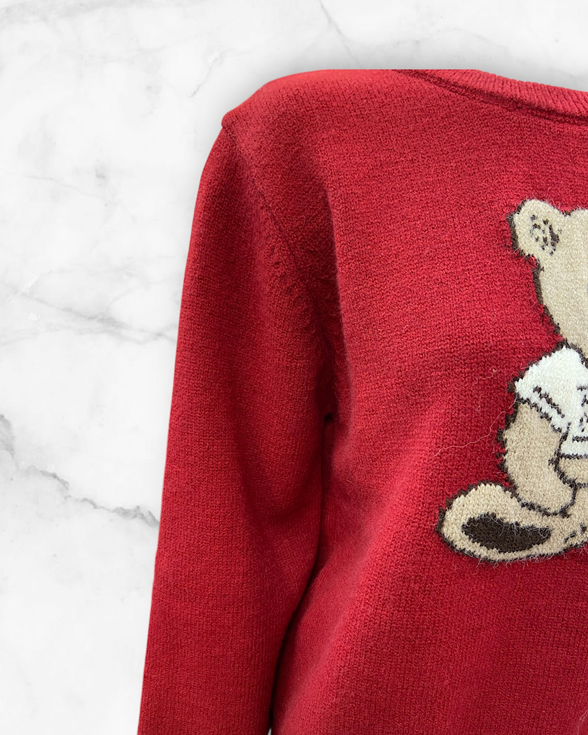 テディベアグラフィックニットセーター カラー: RED