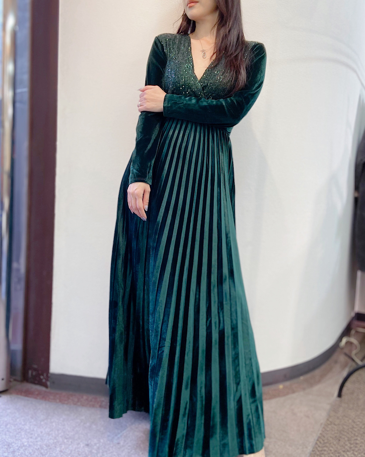 イタリア　ベロアスパンプリーツドレス カラー: GRN
