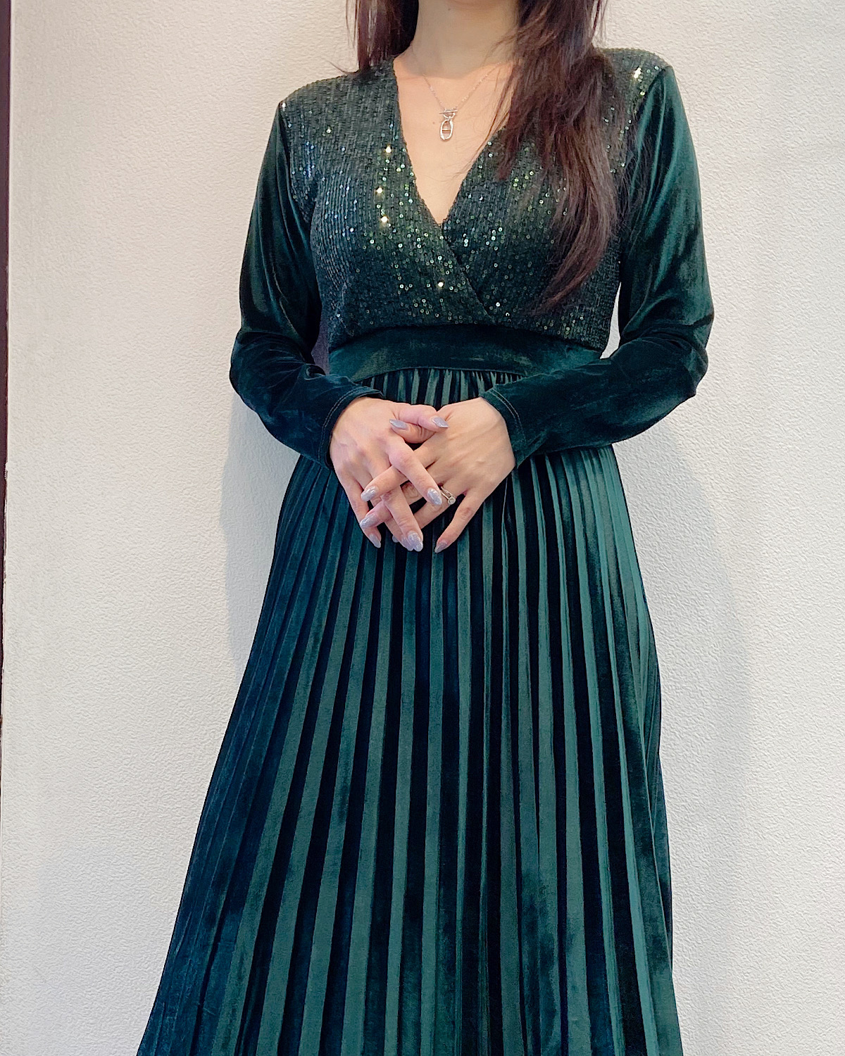 イタリア　ベロアスパンプリーツドレス カラー: GRN