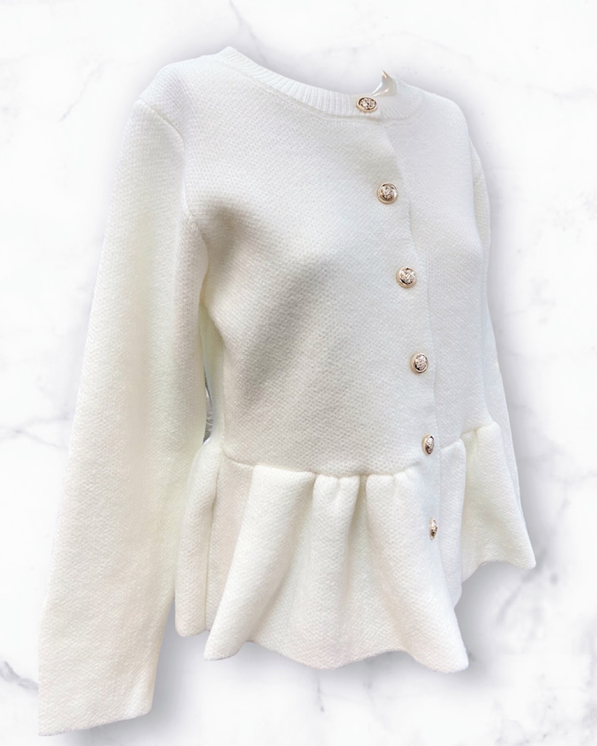 ゴールドボタンペプラムニットカーディガン