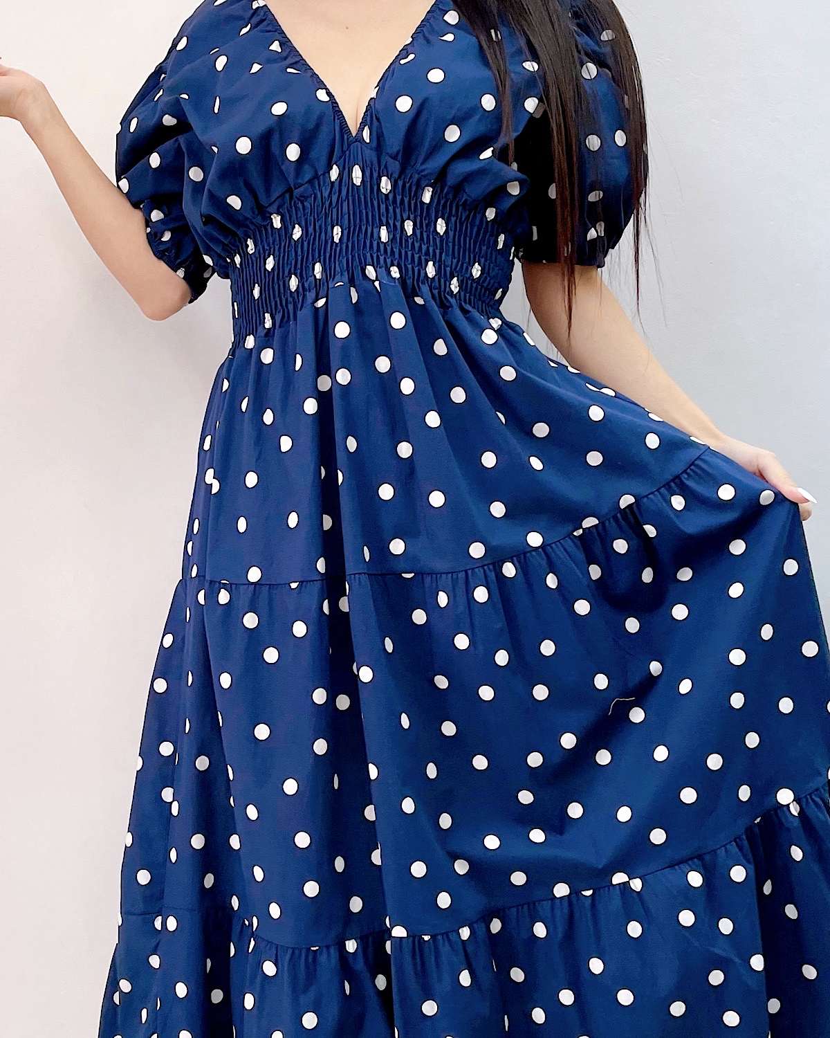 イタリア　コットンシャーリングティアードワンピース カラー: NVY