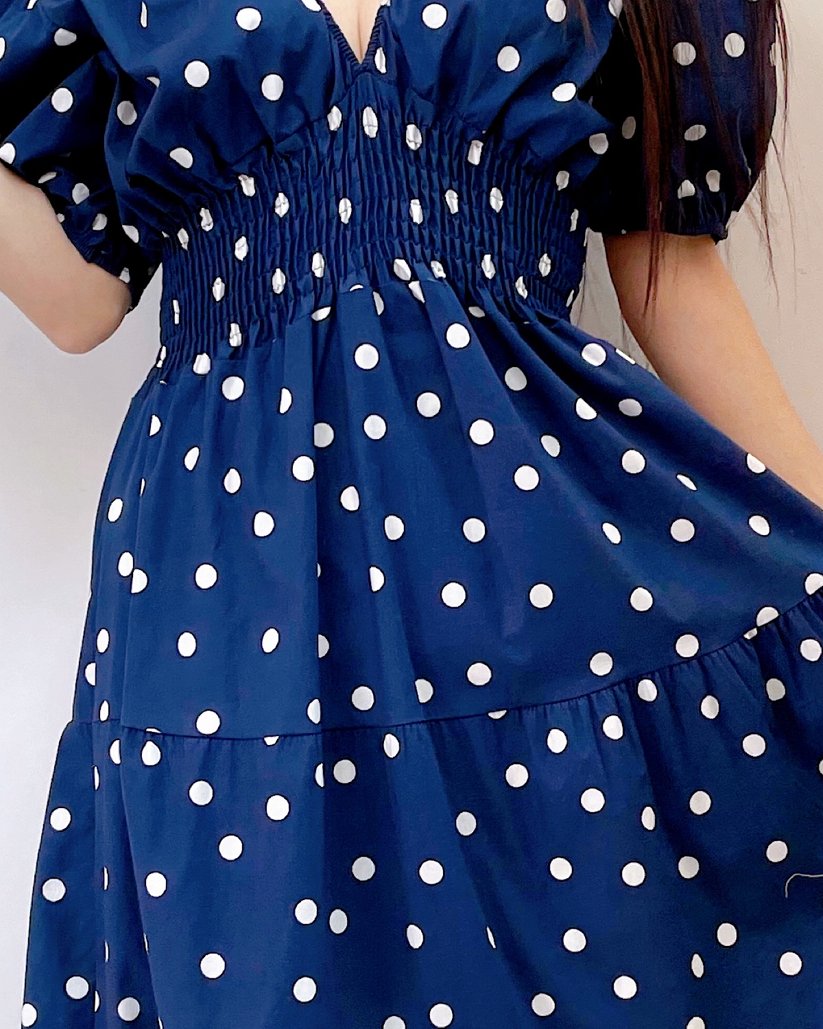 イタリア　コットンシャーリングティアードワンピース カラー: NVY