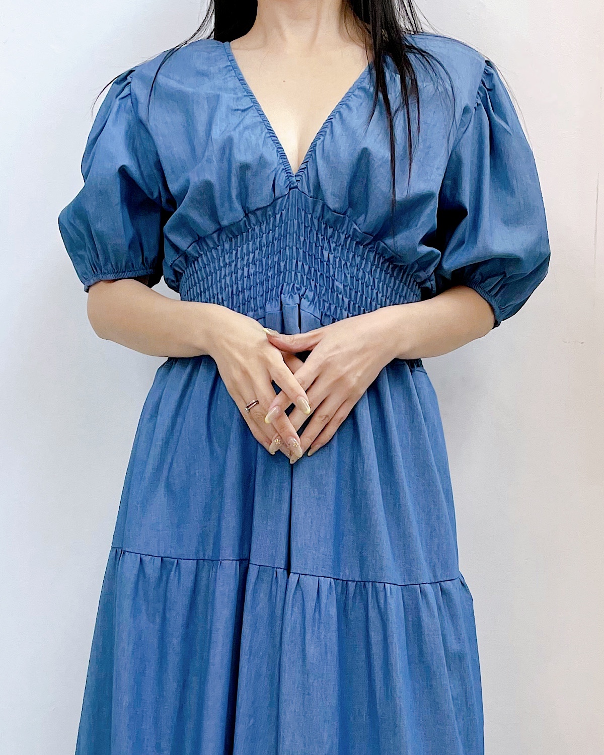 ソフトデニムシャーリングティアードワンピース