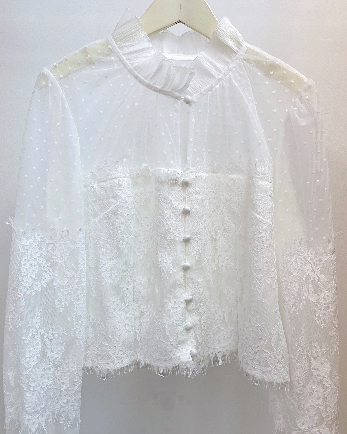 チュールドットクロップブラウス カラー: WHT