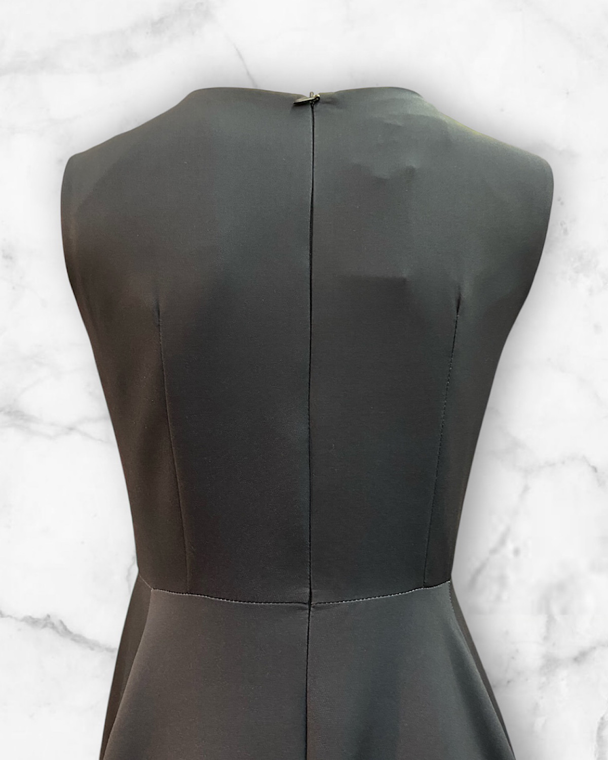 大輪レッドフラワーフレアワンピース