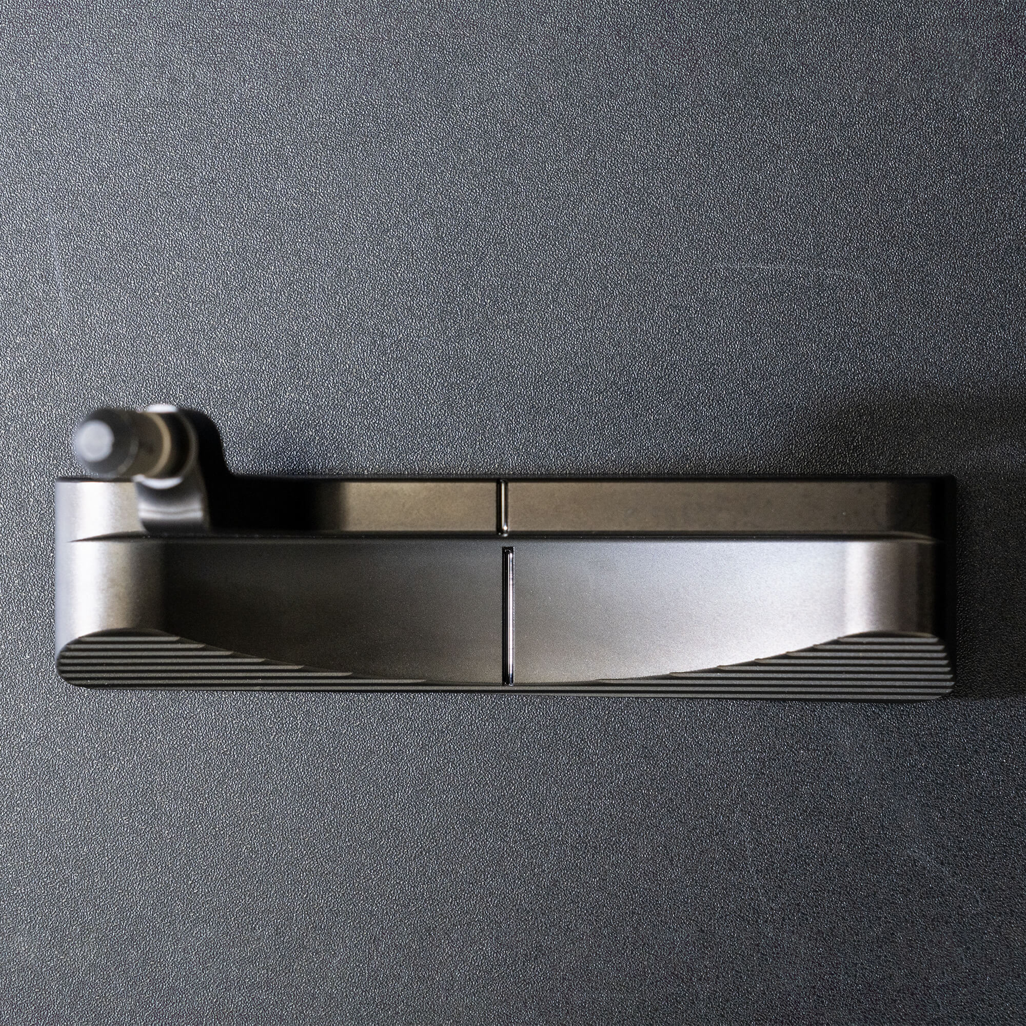 【完成品】Lancelot Plus｜Dark Edition（ランスロットプラス・ダークエディション） デキステリティ: 右手用, シャフトサイズ: 32インチ, シャフト色: ブラック, ライ: 70（標準ライ）, グリップとサイズ: White×Gold Logo, ヘッドカバー色: カーボンブラック