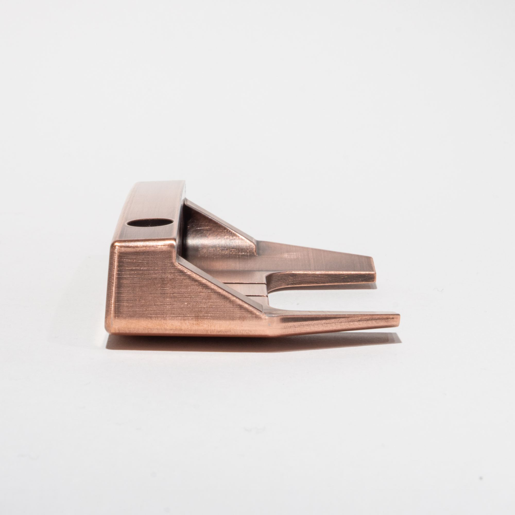 【完成品】Perceval｜Vintage Copper（パーシヴァル・ヴィンテージカッパー） ヴィンテージ加工: 無加工, 利き手: 右利き用, ライ: 70°（標準ライ）, シャフト色: ブラック, シャフトサイズ: 32インチ, グリップとサイズ: White×Gold Logo, ヘッドカバー色: カーボンブラック