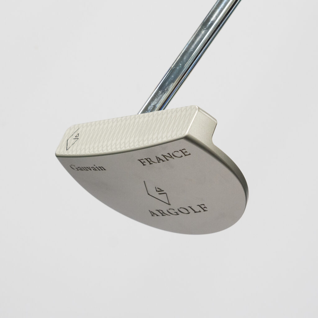 【長尺】Gauvain XL（ゴーヴァン XL） デキステリティ: 右手用, シャフト: センター, シャフトサイズ: 41.0インチ, シャフトカラー: スタビリティS（シルバー）, ライ: 77, グリップとサイズ: セパレートグリップ Black, ヘッドカバー色: カーボンブラック