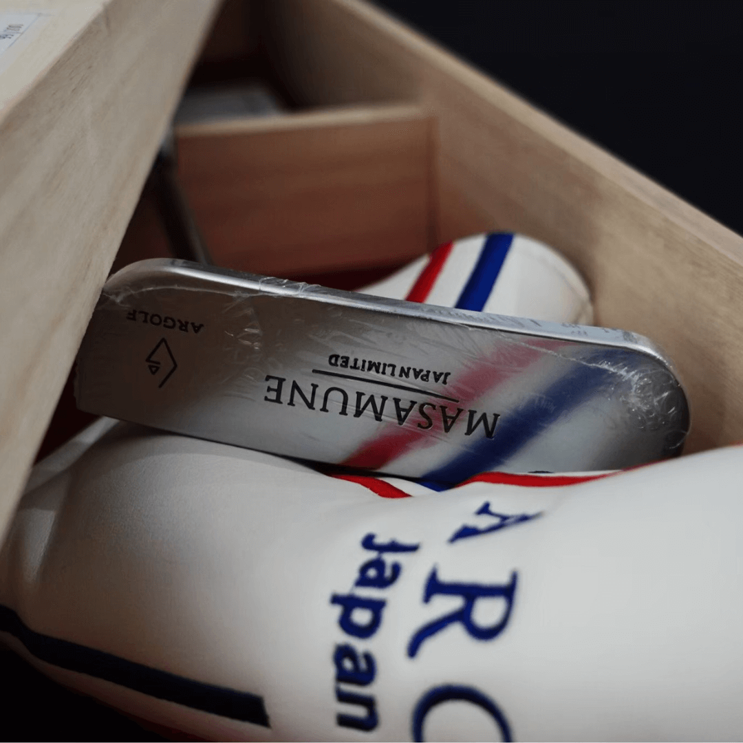 【完成品】MASAMUNE（マサムネ） デキステリティ: 右手用, シャフトサイズ: 34インチ, シャフト色: クロームコーティング, ライ: 70（標準ライ）, グリップとサイズ: 専用Leather Grip, ヘッドカバー色: 専用トリコロールホワイト