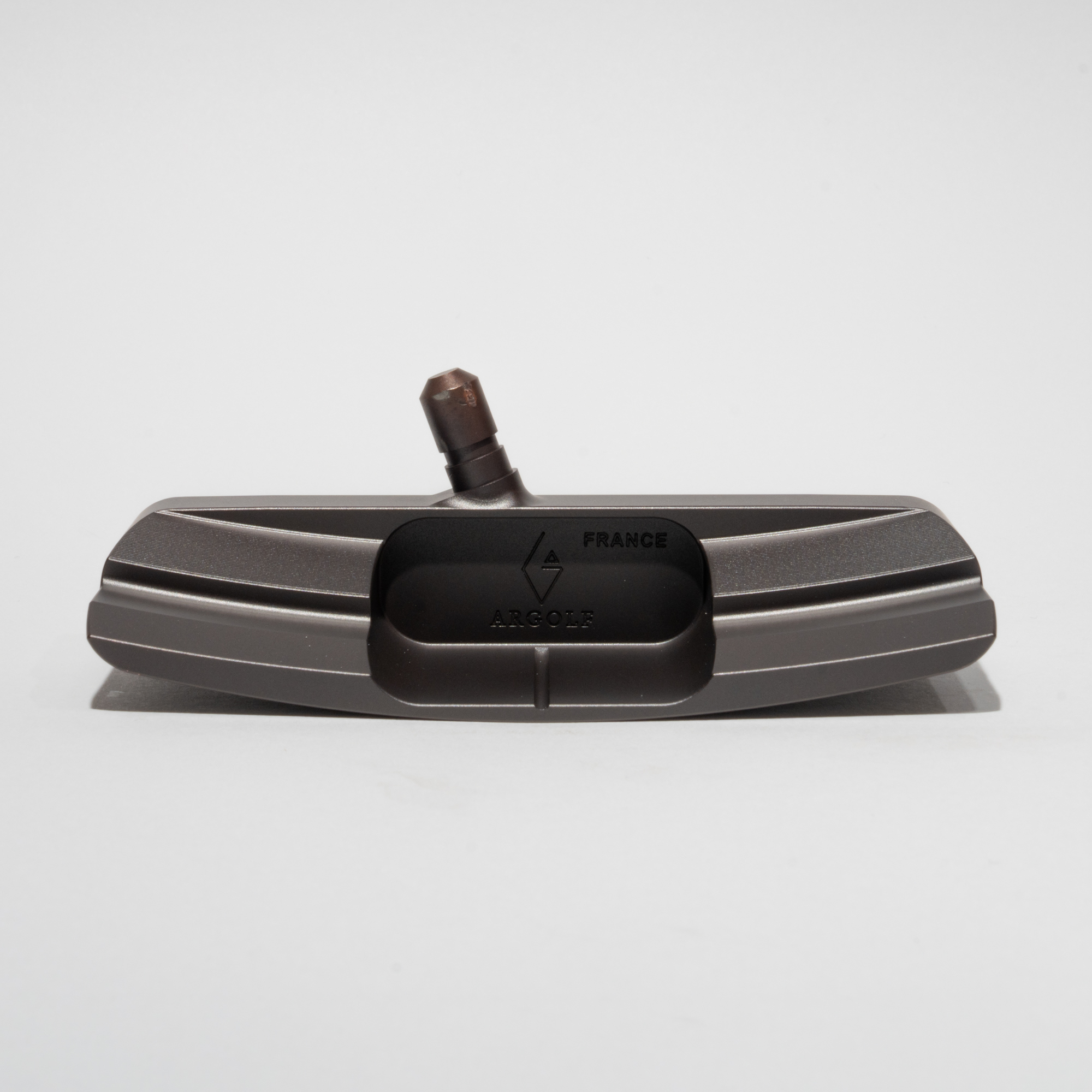 【完成品】Tristan｜Vintage Copper（トリスタン・ヴィンテージカッパー） ヴィンテージ加工: 研磨済み, 利き手: 右利き用, シャフトサイズ: 33インチ, ライ: ライ（標準ライ）, グリップ種類: White×Gold Logo, ヘッドカバー色: カーボンブラック