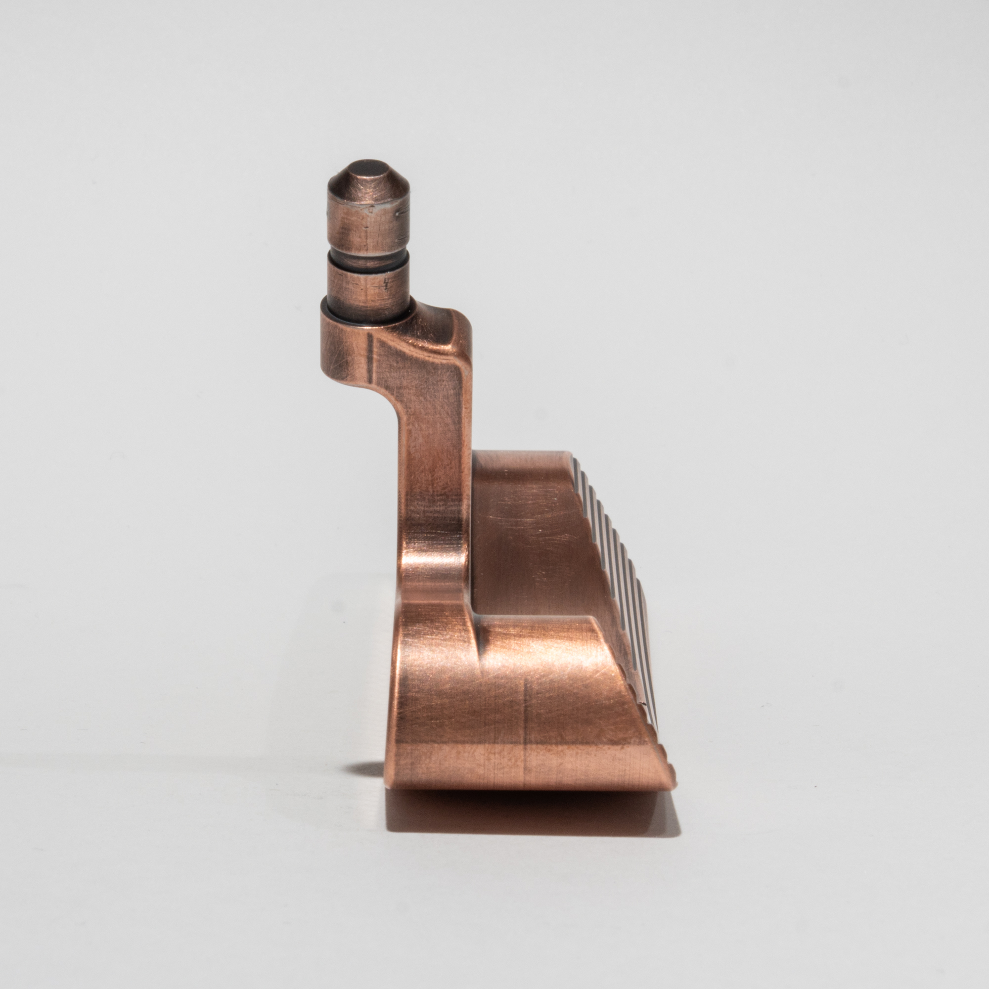 【完成品】Lancelot 2.0｜Vintage Copper（ランスロット2.0・ヴィンテージカッパー） ヴィンテージ加工: 無加工, 利き手: 右利き用, シャフトサイズ: 33インチ, ライ: ライ（標準ライ）, グリップ種類: White×Gold Logo, ヘッドカバー色: カーボンブラック