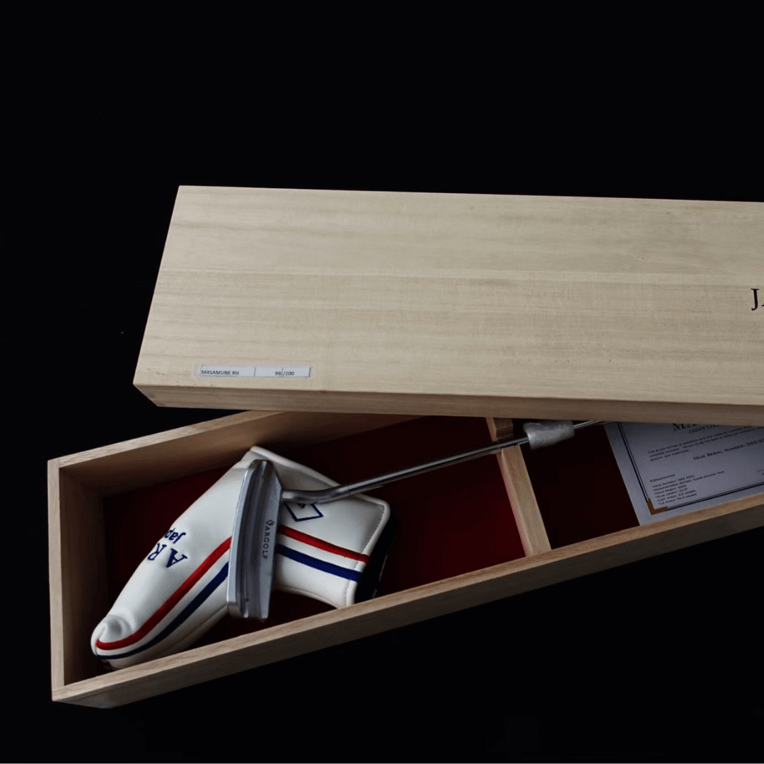 【完成品】MASAMUNE（マサムネ） デキステリティ: 右手用, シャフトサイズ: 34インチ, シャフト色: クロームコーティング, ライ: 70（標準ライ）, グリップとサイズ: 専用Leather Grip, ヘッドカバー色: 専用トリコロールホワイト