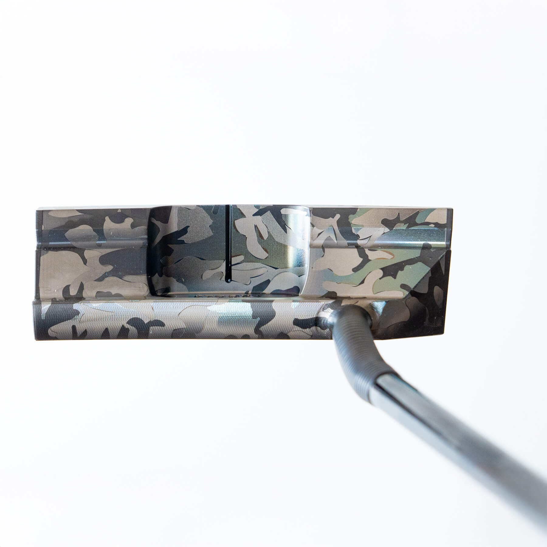 【完成品】Arthur 2.0｜Camouflage（アーサー 2.0・カモフラージュ） デキステリティ: 右手用, シャフトサイズ: 32インチ, シャフト色: シルバー, ライ: 70（標準ライ）, グリップとサイズ: Black×White Logo, ヘッドカバー色: カーボンブラック