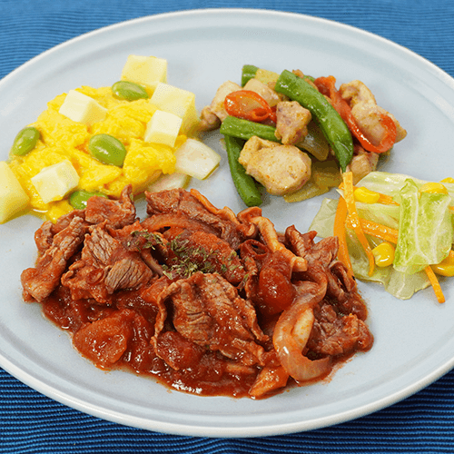 牛肉とトマトのコクうま煮込み