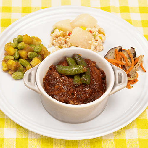 お肉たっぷり！ポークシチュー