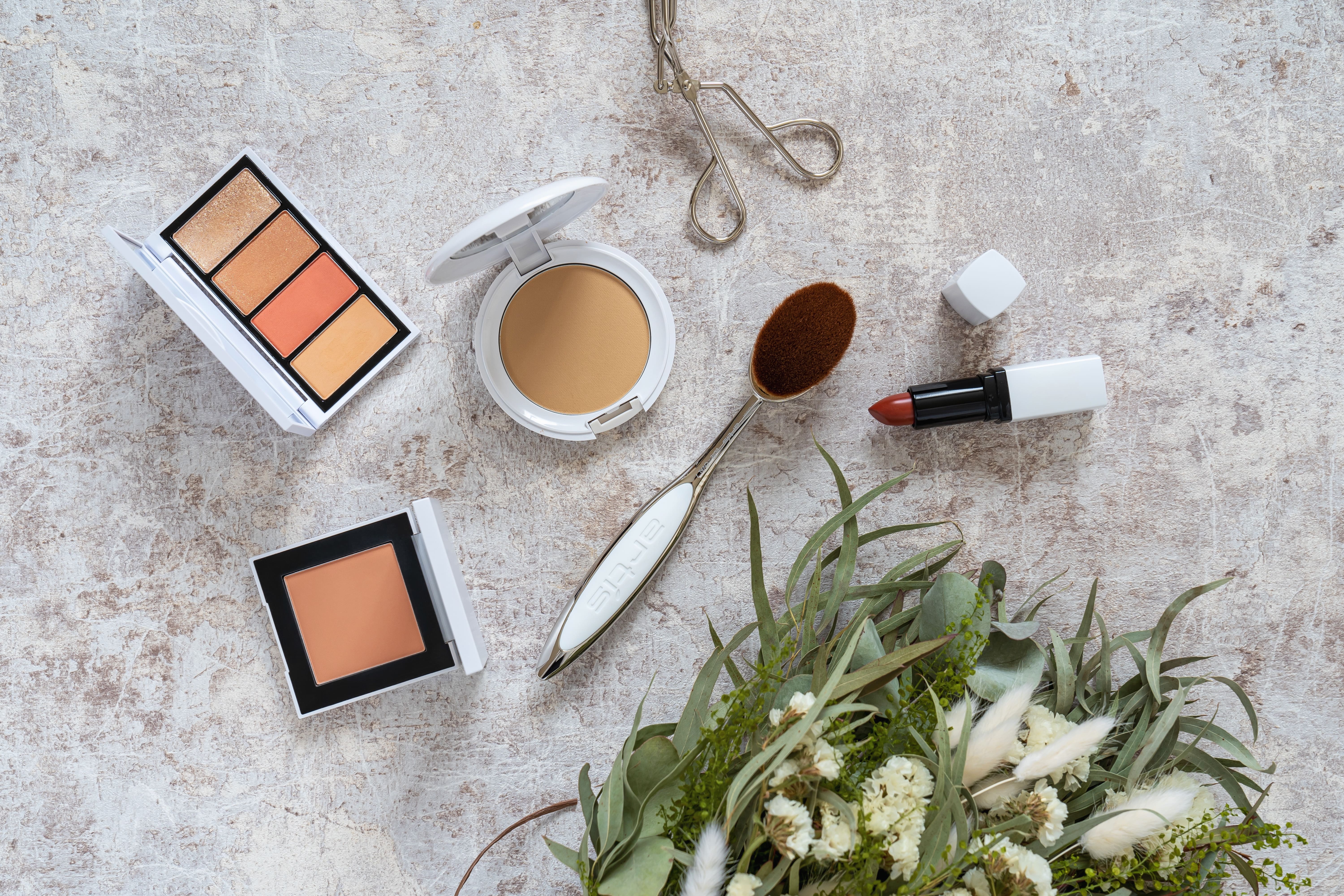 メイク・スキンケアのサムネイル画像