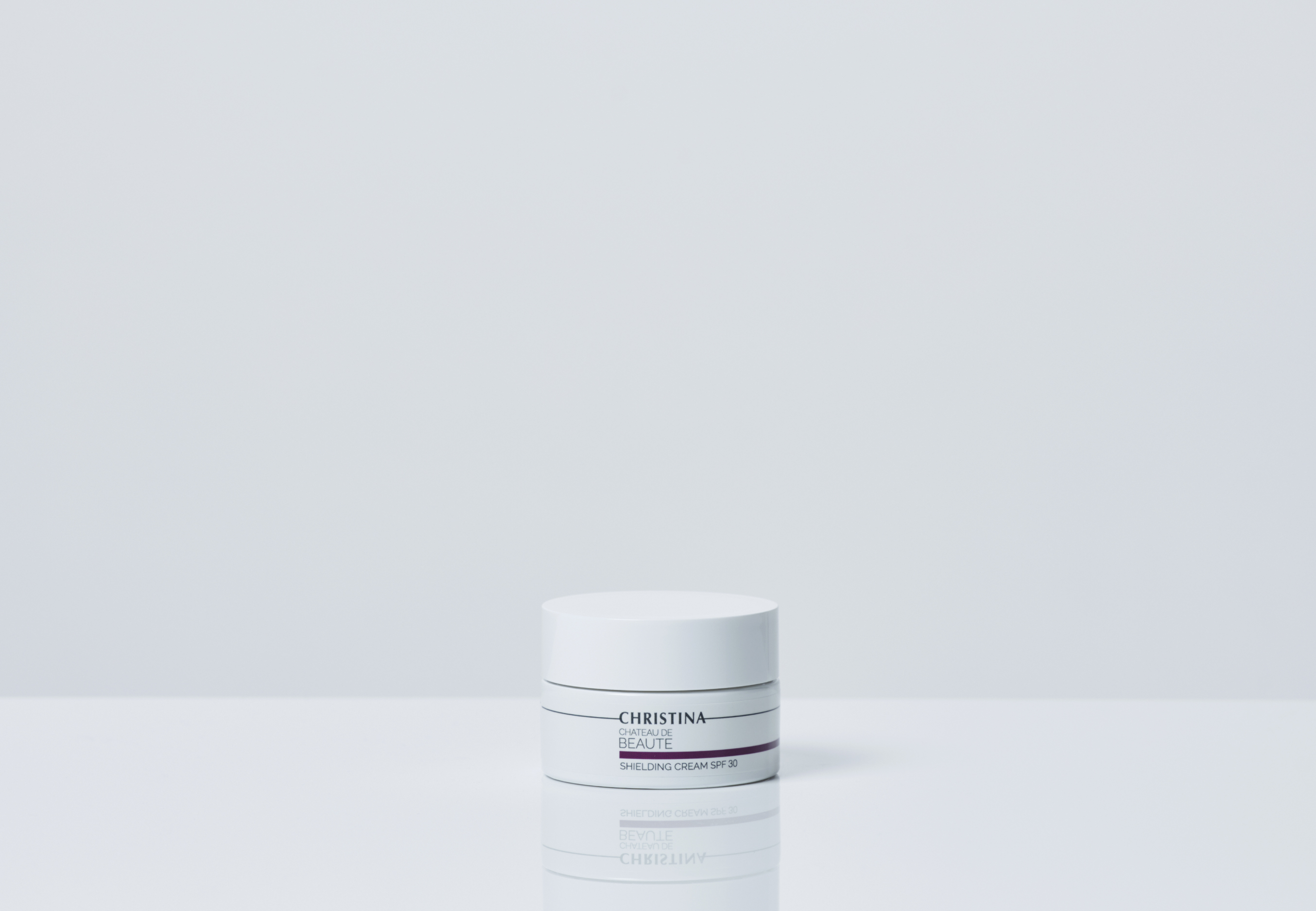 CHATEAU DE BEAUTEシールディング デイクリーム SPF30