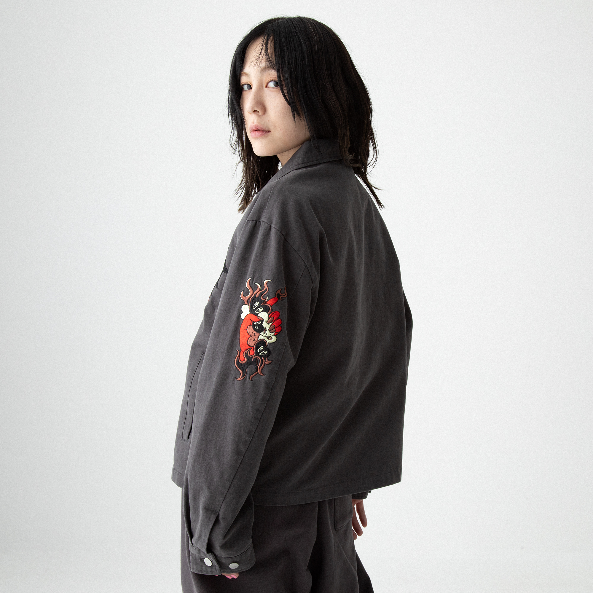 田中かえ Embroidery Jacket Smoke Black/Pale Green サイズ: 1, カラー: スモークブラック