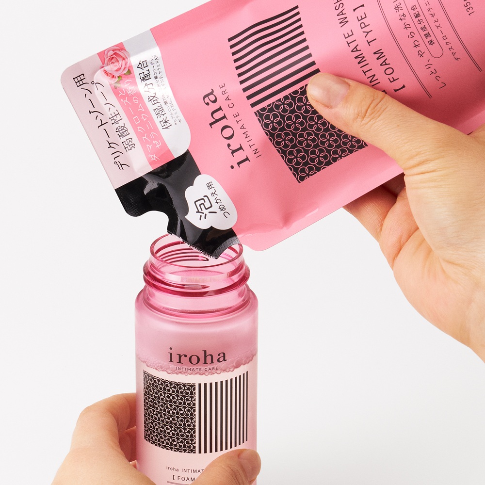 iroha INTIMATE WASH 【 FOAM TYPE 】ダマスクローズと​ゼラニウムの​香り 詰め替え用