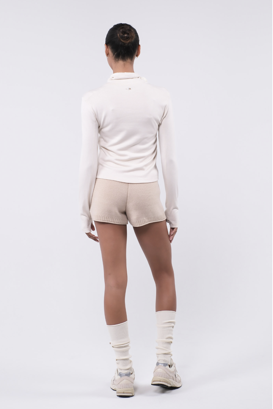 TL132 L/SLEEVE MOCKNECK T-SHIRT IVORY サイズ: S/M