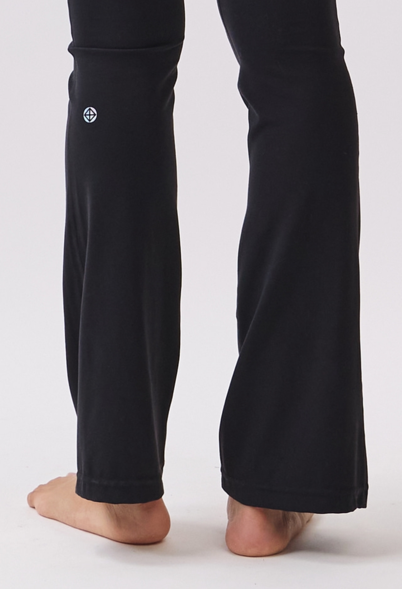PL412 FLARE LEGGINGS BLACK サイズ: S/M