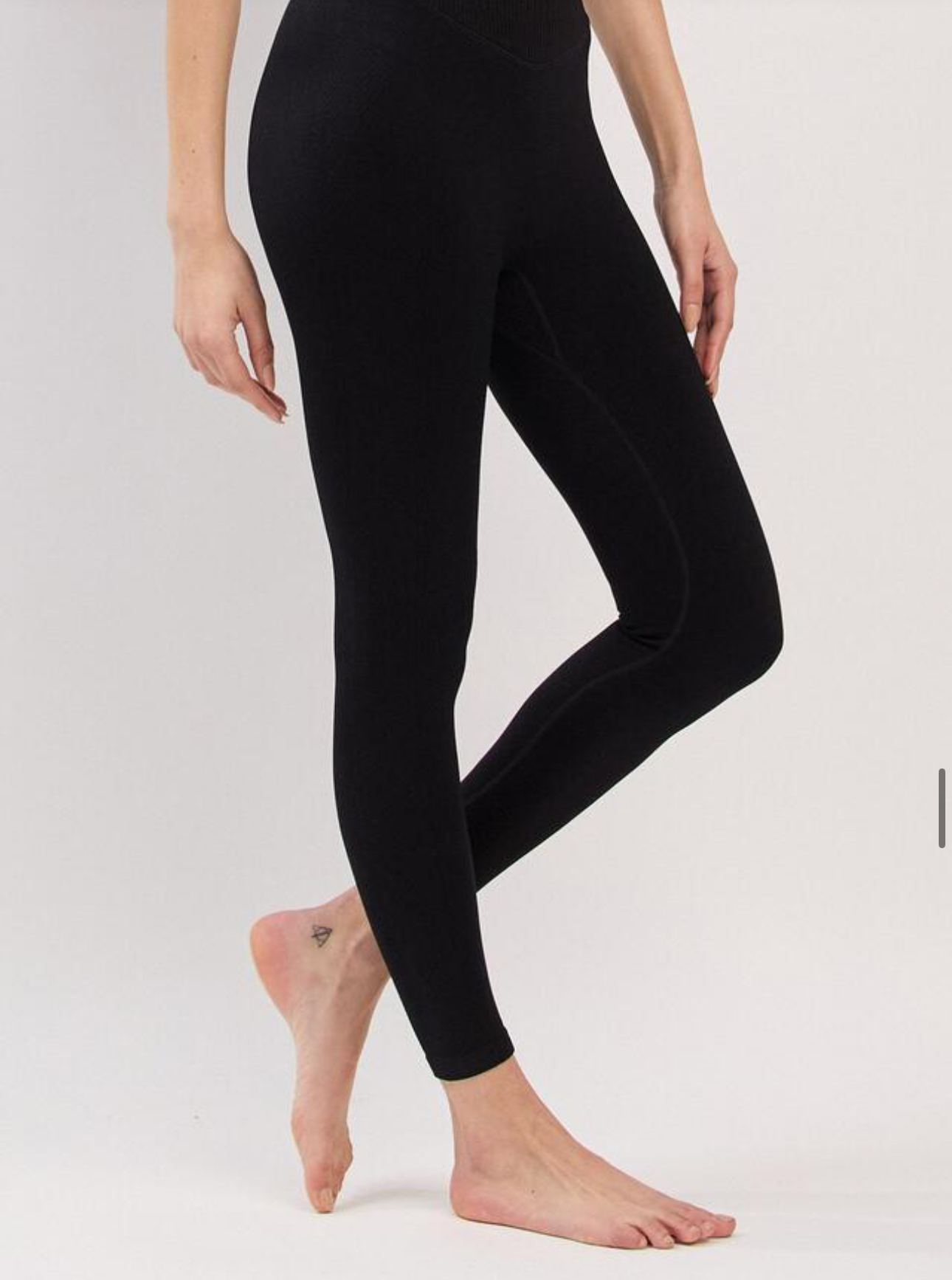 PL073 LUXE 7/8 LEGGINGS BLACK サイズ: S/M