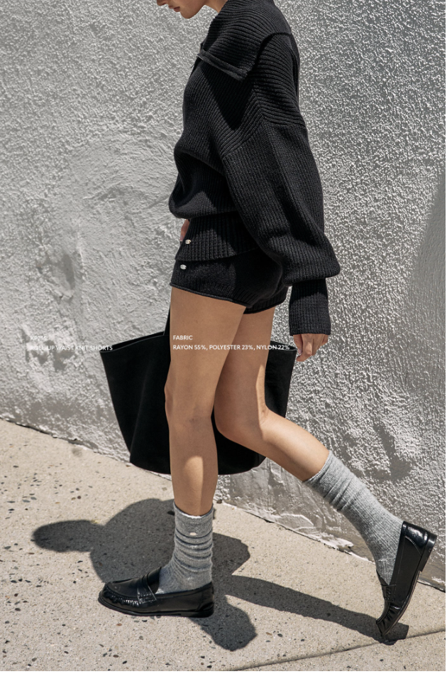KP255 ROLL-UP WAIST KNIT SHORTS BLACK SOLID サイズ: SS
