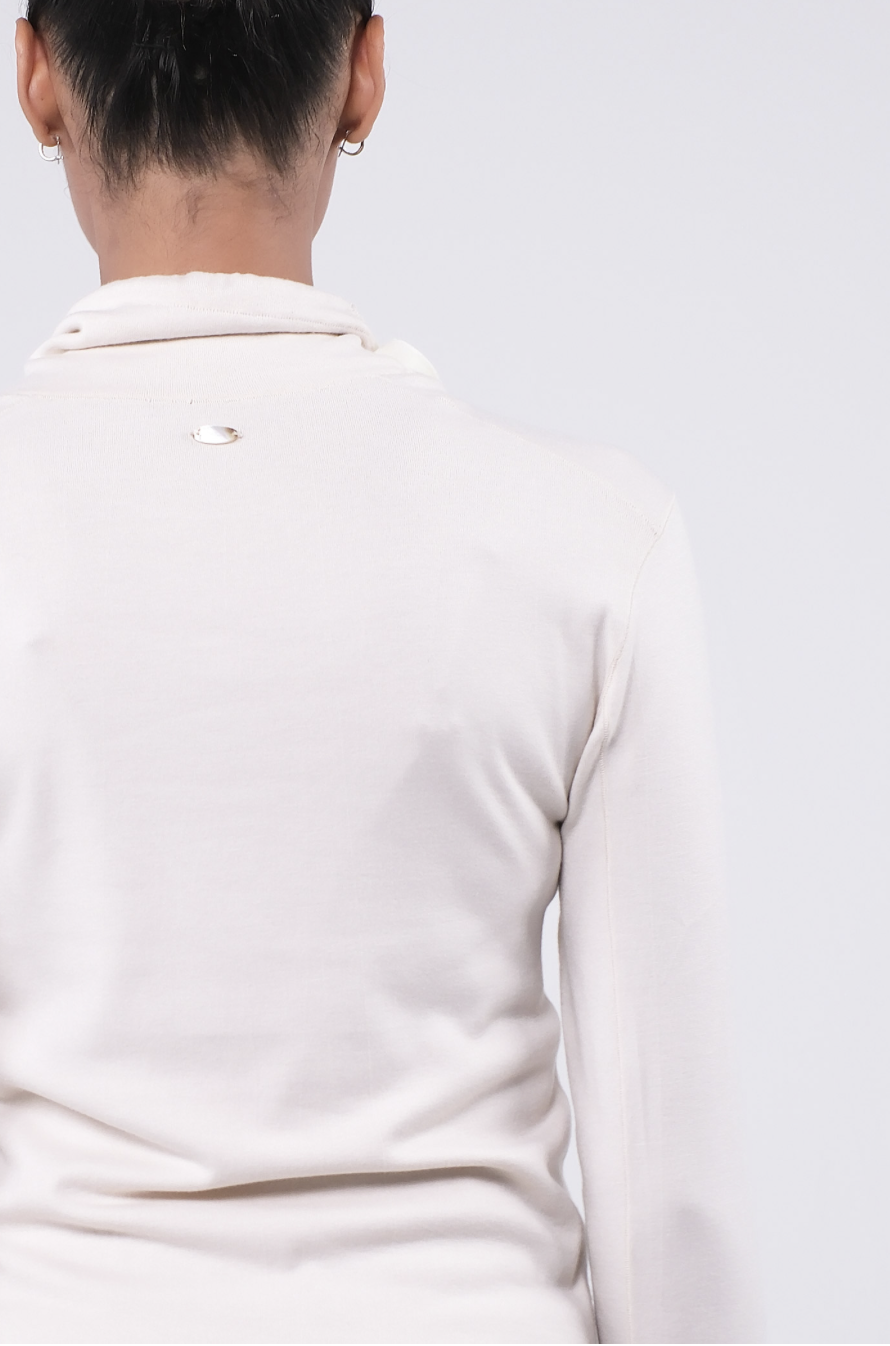 TL132 L/SLEEVE MOCKNECK T-SHIRT IVORY サイズ: S/M