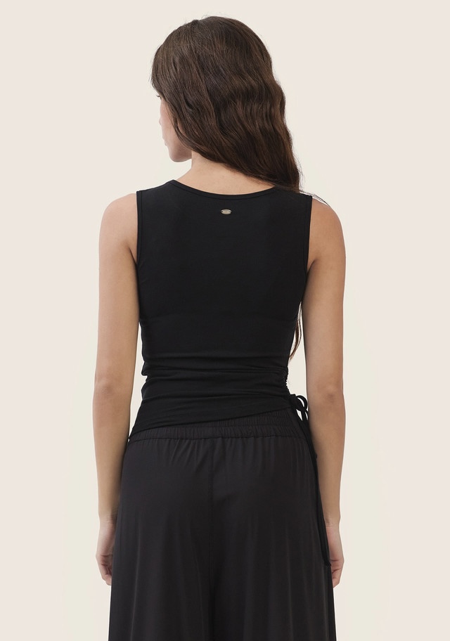 TS135 CONTOUR STRING SLEEVELESS BLACK SOLID サイズ: S