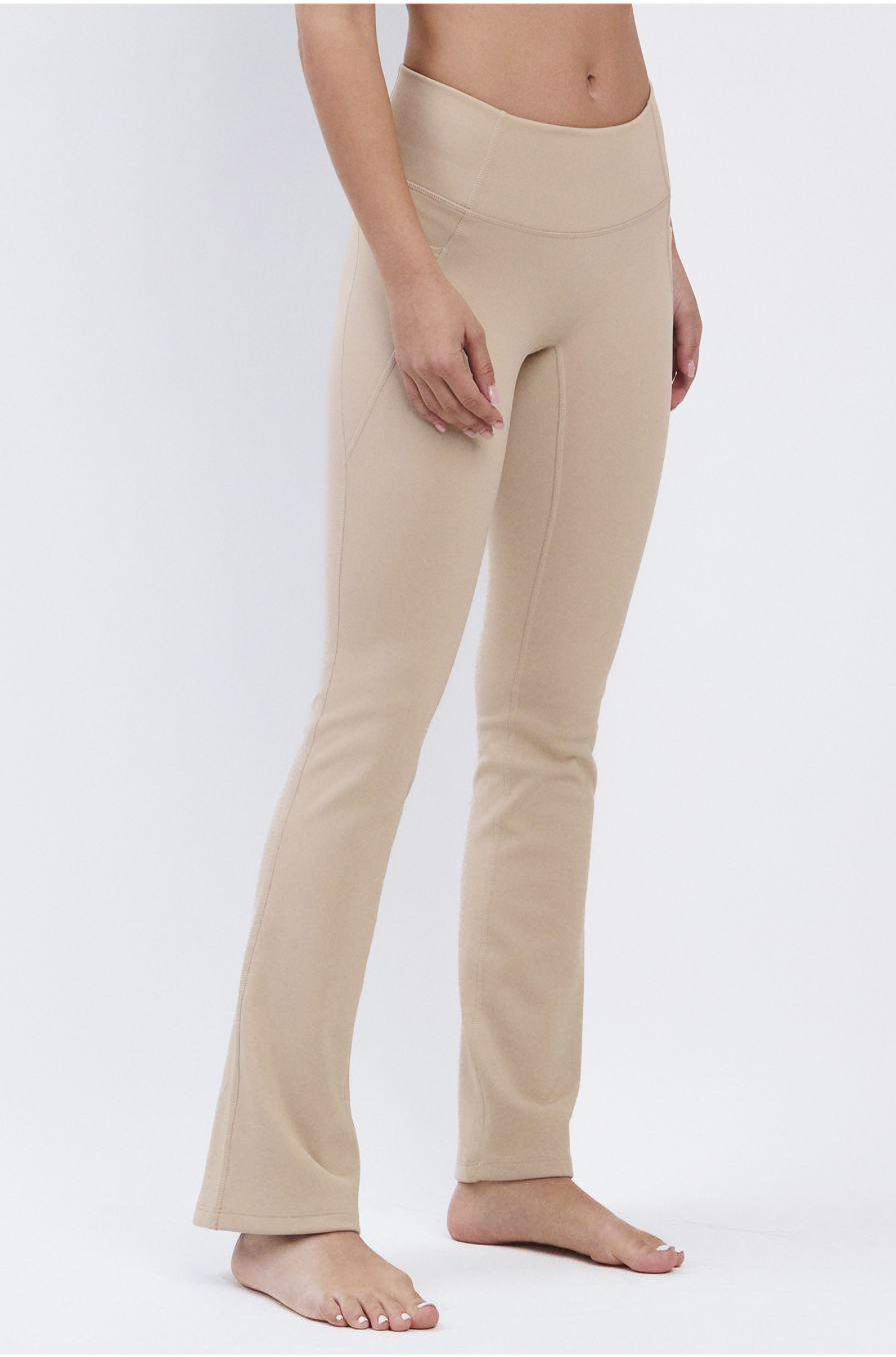PL418 BONDED FLARE LEGGINGS BEIGE サイズ: S/M