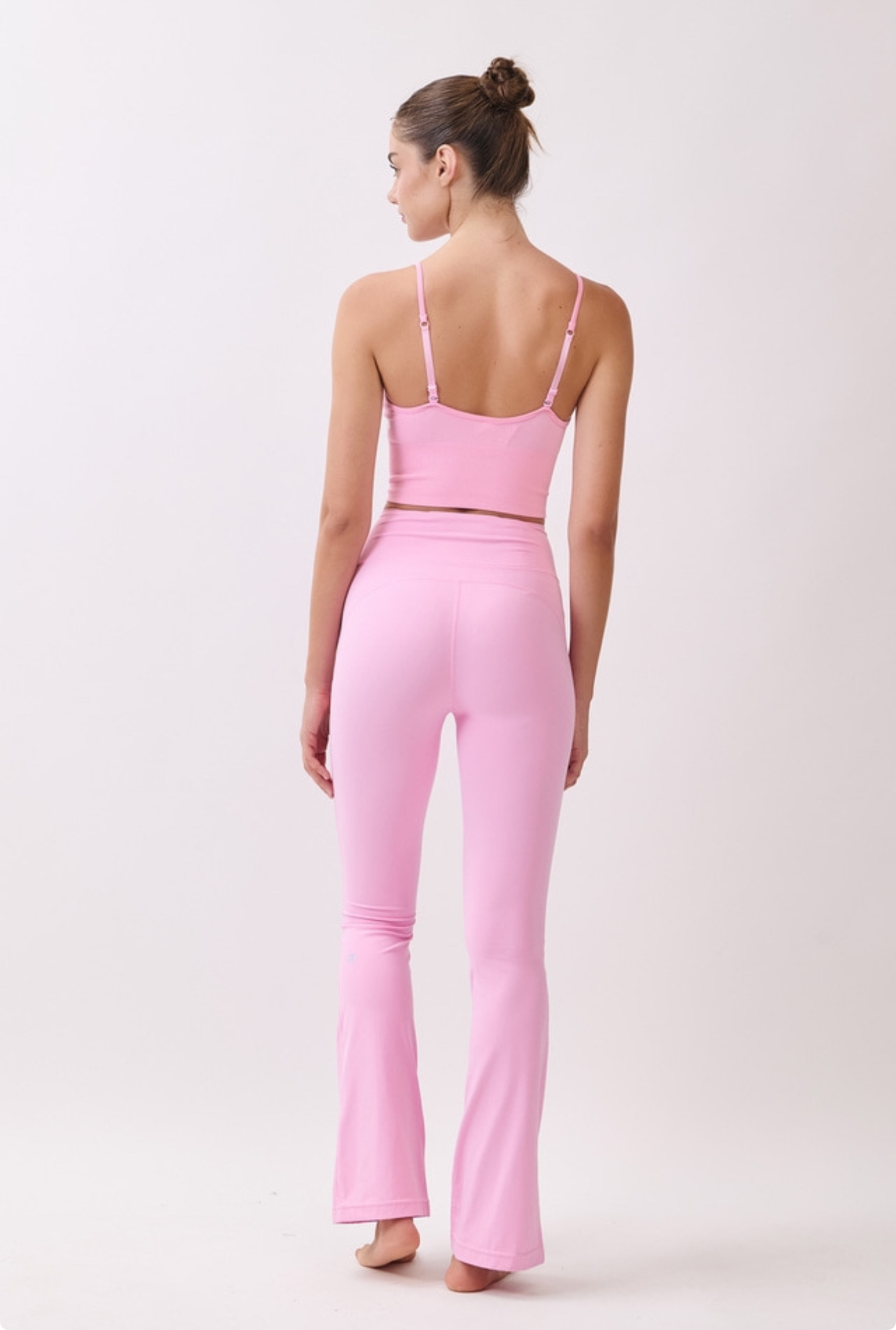 JK01 SIGNATURE BRATOP 2025 PINK サイズ: XS