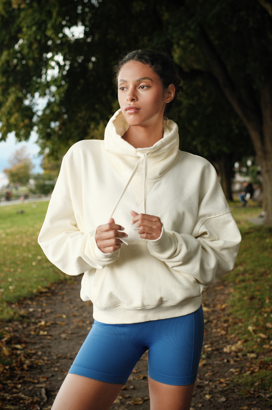 TP142 MINI HOODIE IVORY サイズ: F