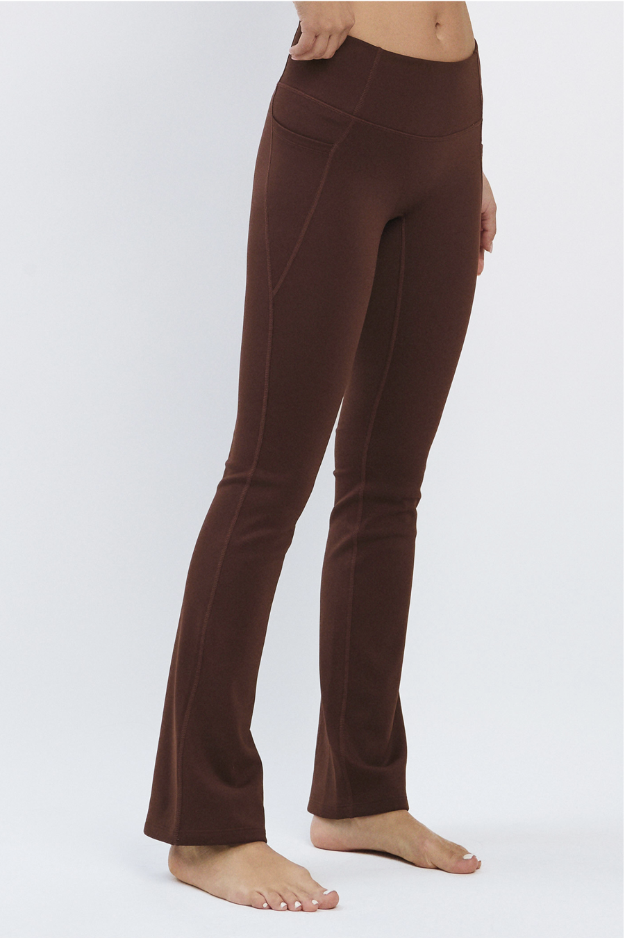 PL418 BONDED FLARE LEGGINGS BROWN サイズ: S/M