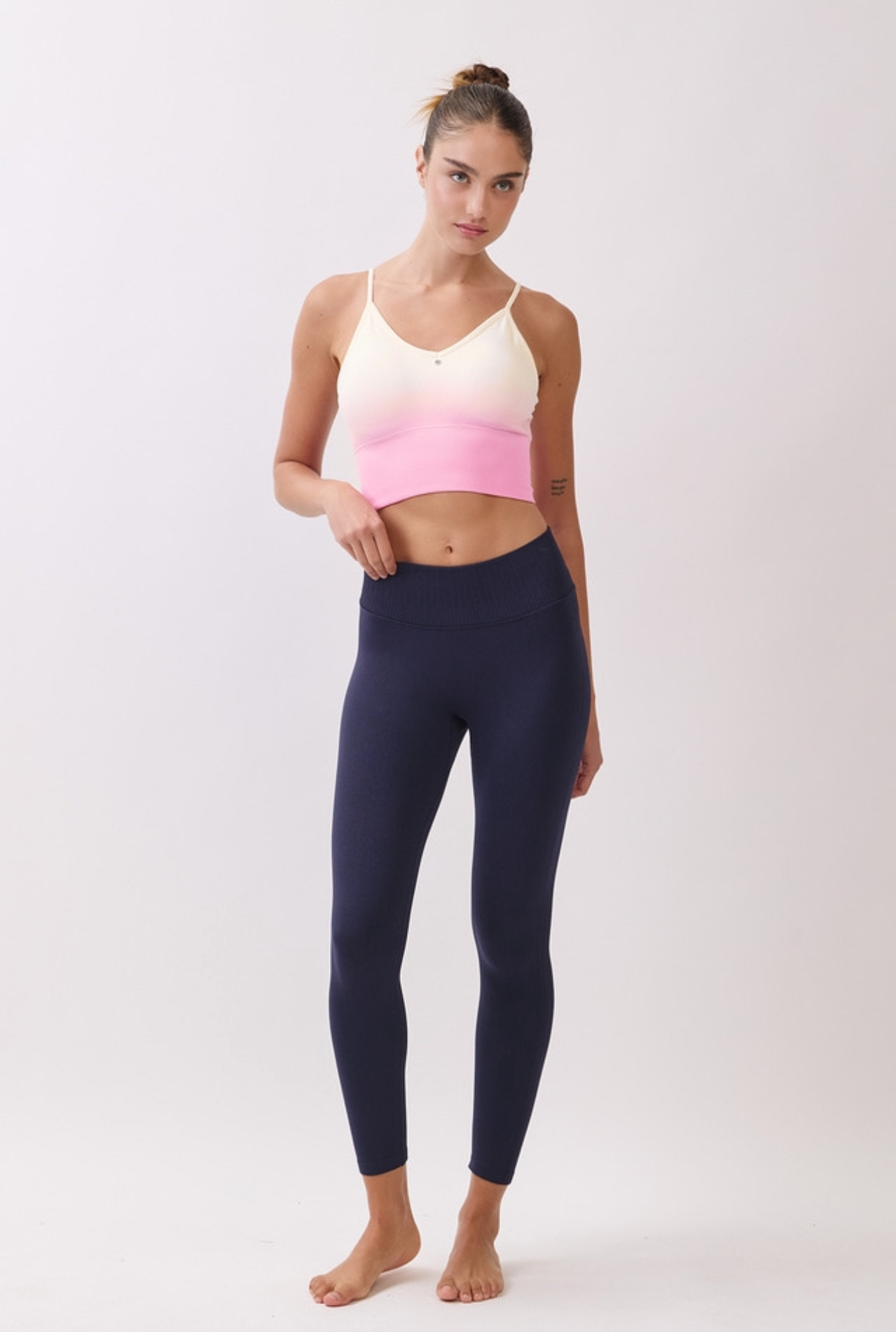 JK01 SIGNATURE BRATOP PINK GRADATION サイズ: XS