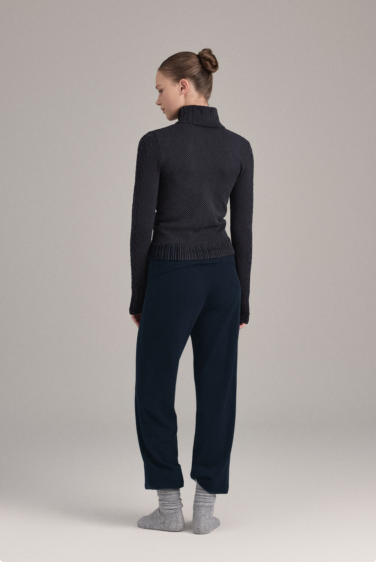 PL455 MICRO STRAIGHT-LEG PANTS NAVY SOLID サイズ: SS