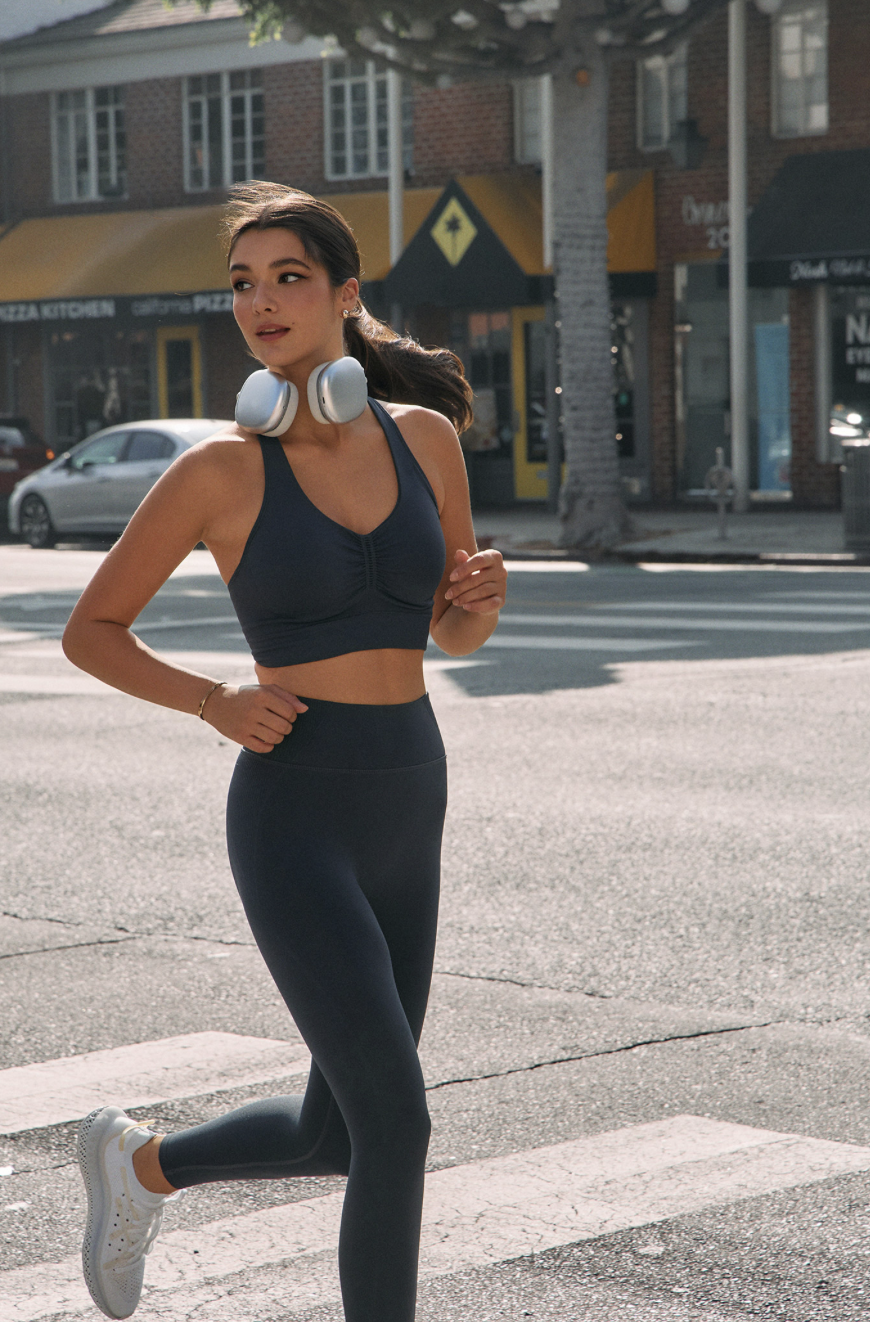 PL411 SEAMLESS LEGGINGS D.GRAY サイズ: S/M