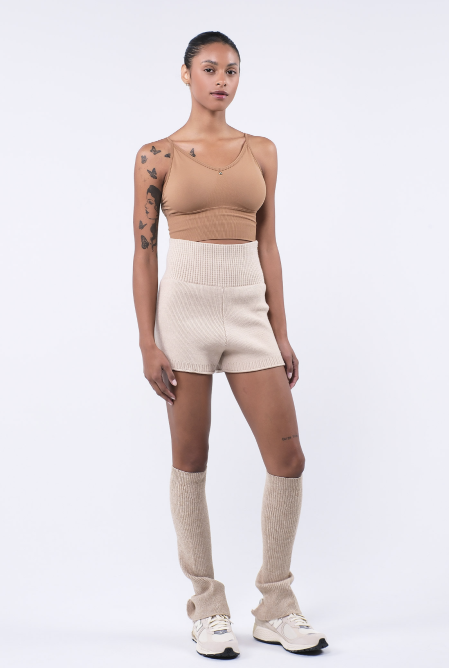TB002 SEAMLESS BRATOP BEIGE サイズ: S/M