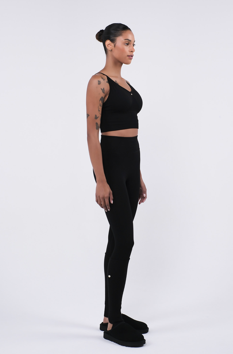 TB002 SEAMLESS BRATOP BLACK サイズ: S/M